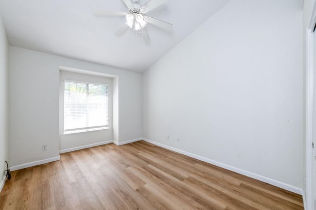 6342 N Selland Avenue, Fresno, CA 93711