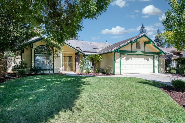 6342 N Selland Avenue, Fresno, CA 93711