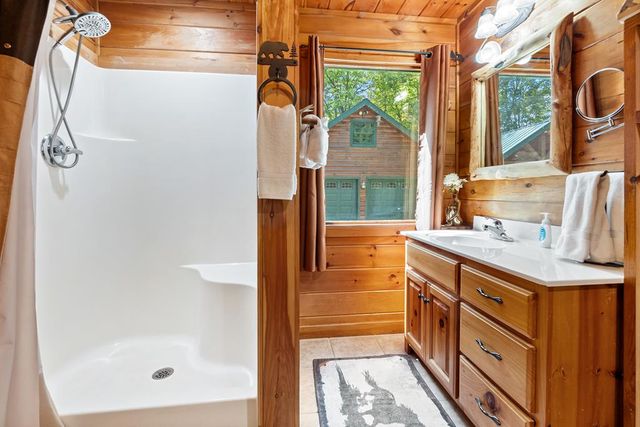 35 Wunder Bear Ridge Road, Morganton, GA 30560