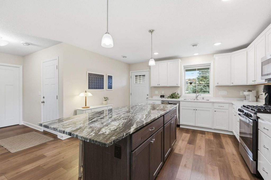 6055 Iris Lane, Rockford, MN 55373 — photo 5