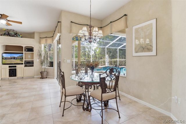 24 Boston Ivy Court, Homosassa, FL 34446