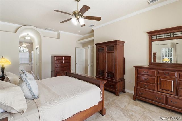 24 Boston Ivy Court, Homosassa, FL 34446