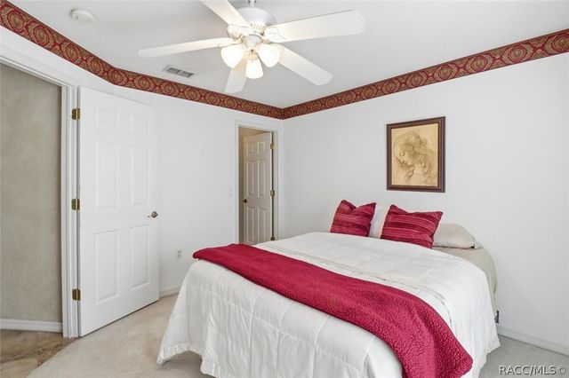 24 Boston Ivy Court, Homosassa, FL 34446