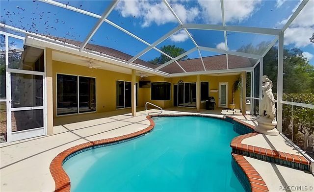 24 Boston Ivy Court, Homosassa, FL 34446