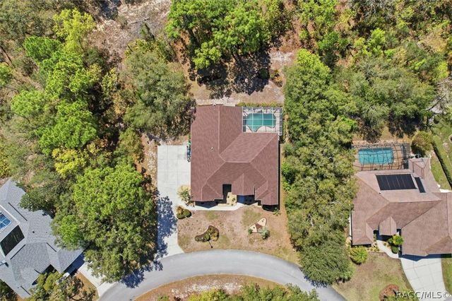 24 Boston Ivy Court, Homosassa, FL 34446