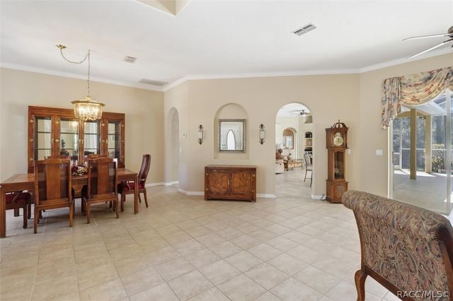 24 Boston Ivy Court, Homosassa, FL 34446