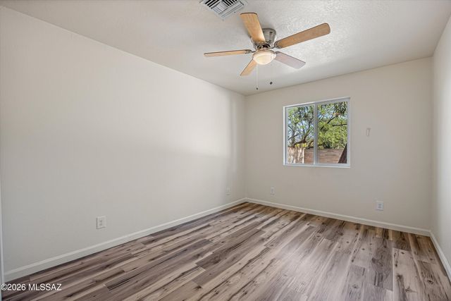 7850 E Bellevue Street, Tucson, AZ 85715