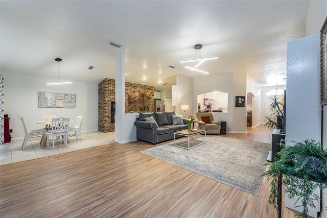 6650 THACKSTON DRIVE, Riverview, FL 33578