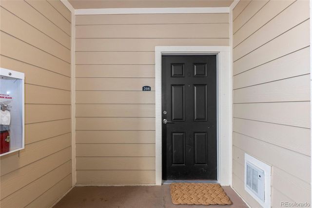 5756 N Genoa Way 12-208, Aurora, CO 80019