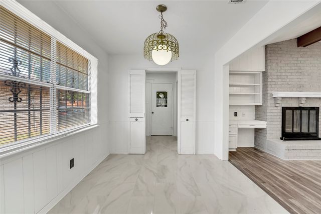 7027 Hunnicut Road, Dallas, TX 75227