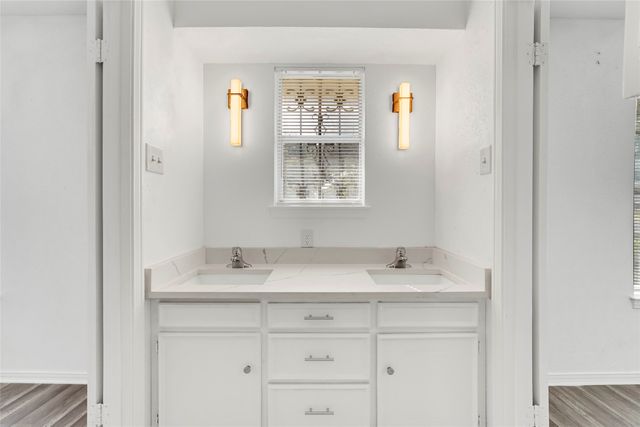 7027 Hunnicut Road, Dallas, TX 75227