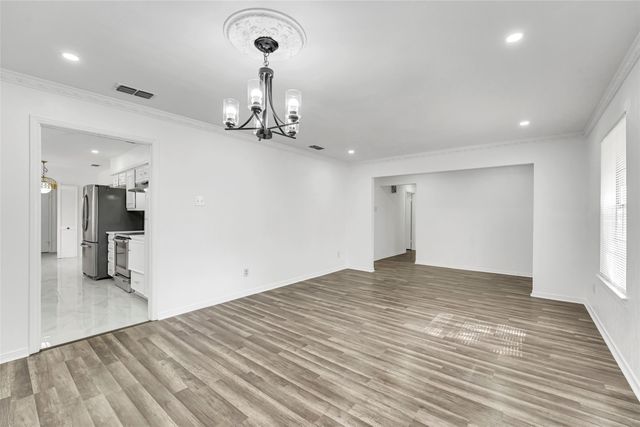 7027 Hunnicut Road, Dallas, TX 75227