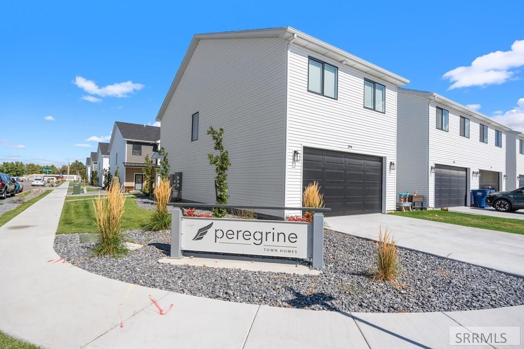Image 13 of property listing at 276 Blue Sky Court, Sugar City, ID 83448