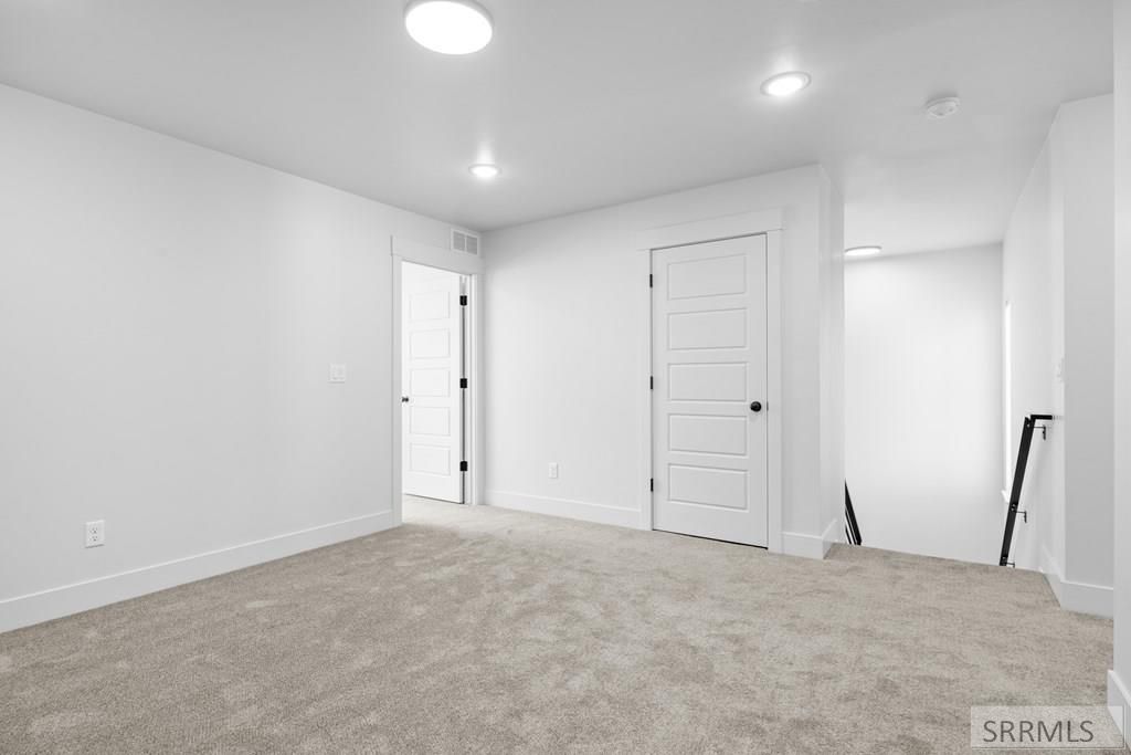 Image 4 of property listing at 276 Blue Sky Court, Sugar City, ID 83448