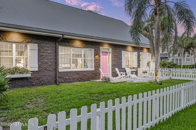 487 33RD Avenue S, Jacksonville Beach, FL 32250