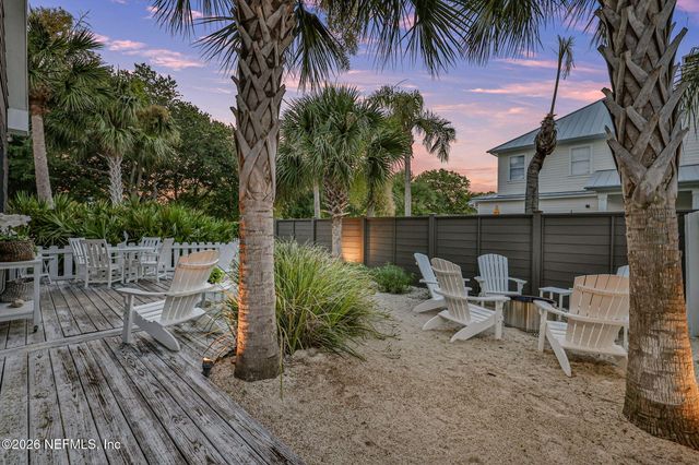 487 33RD Avenue S, Jacksonville Beach, FL 32250