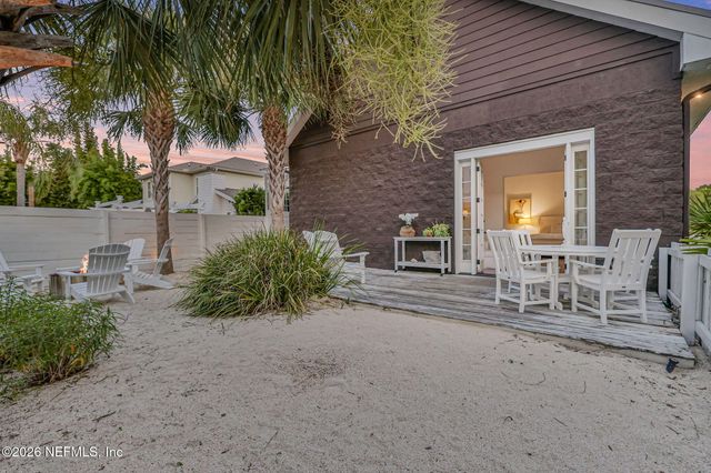 487 33RD Avenue S, Jacksonville Beach, FL 32250