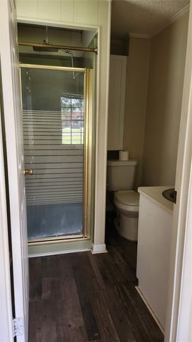 7102 Stewart Street, Hitchcock, TX 77563