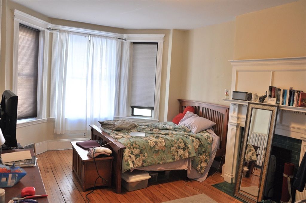 30 Glenville Avenue 1, Boston, MA 02134