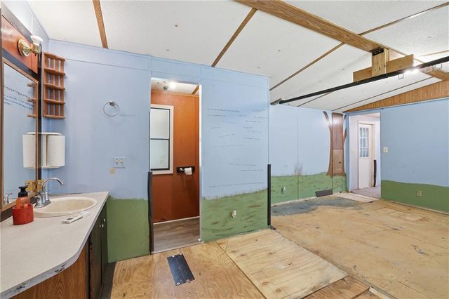 125 King Bird Drive, Cleveland, GA 30528