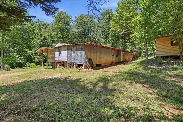 125 King Bird Drive, Cleveland, GA 30528