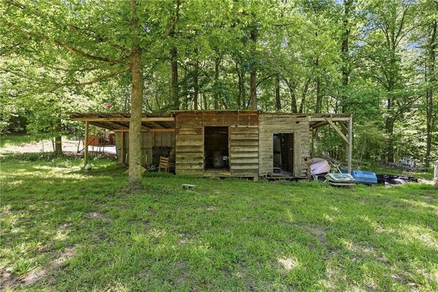 125 King Bird Drive, Cleveland, GA 30528