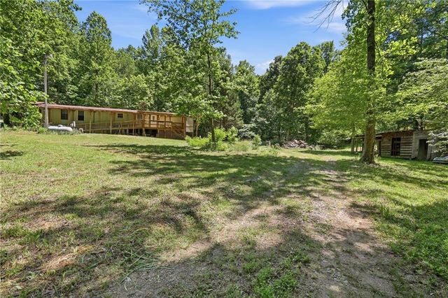125 King Bird Drive, Cleveland, GA 30528