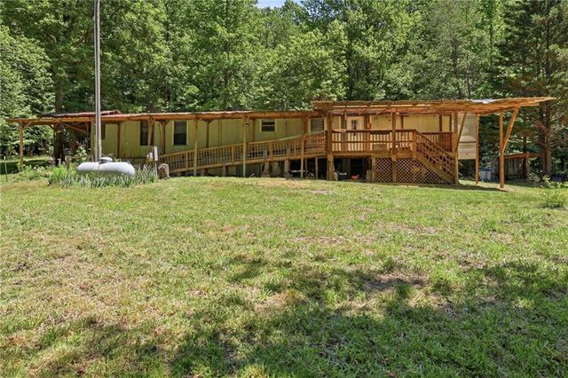 125 King Bird Drive, Cleveland, GA 30528