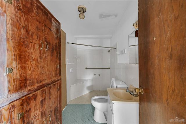 615 Ebony Street, San Juan, TX 78589