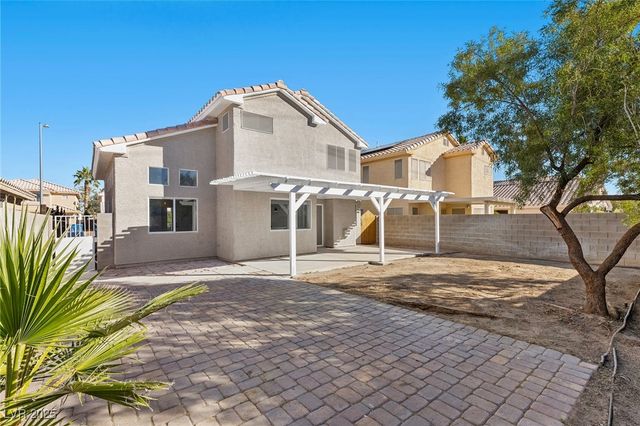 5213 Standing Rock Place, Las Vegas, NV 89130