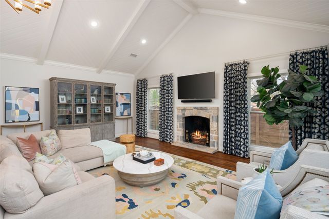 8622 Wingate Drive, Dallas, TX 75209