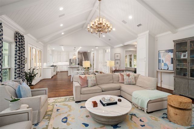 8622 Wingate Drive, Dallas, TX 75209