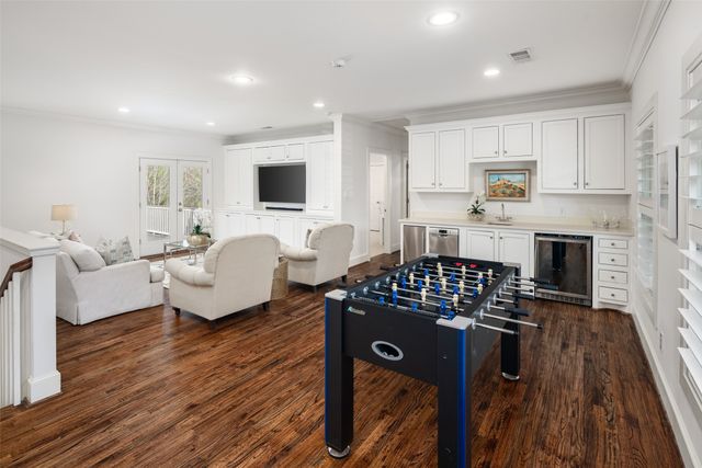 8622 Wingate Drive, Dallas, TX 75209