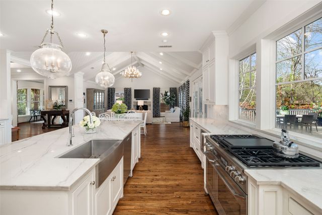 8622 Wingate Drive, Dallas, TX 75209