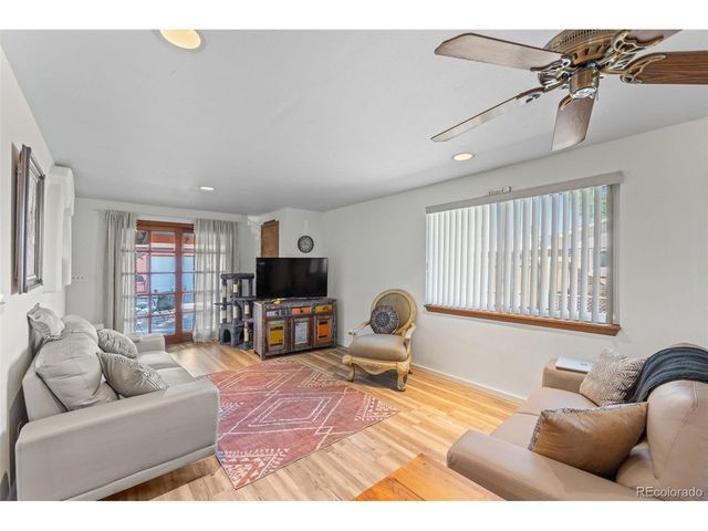6160 E 65th Ave, Commerce City, CO 80022