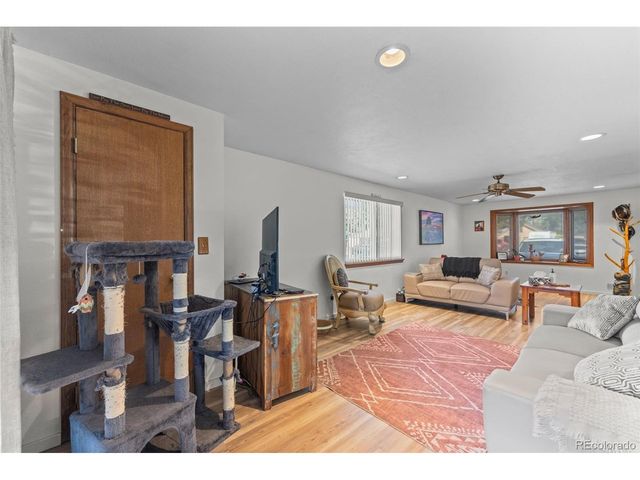 6160 E 65th Ave, Commerce City, CO 80022