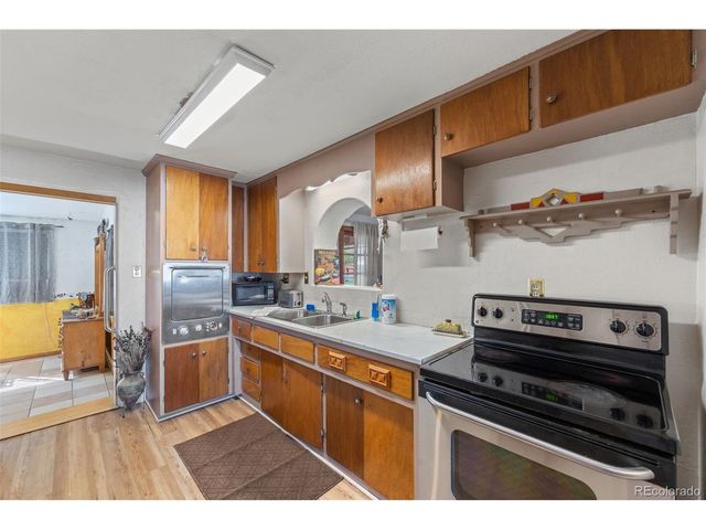 6160 E 65th Ave, Commerce City, CO 80022