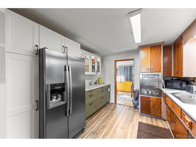 6160 E 65th Ave, Commerce City, CO 80022