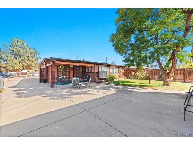 6160 E 65th Ave, Commerce City, CO 80022