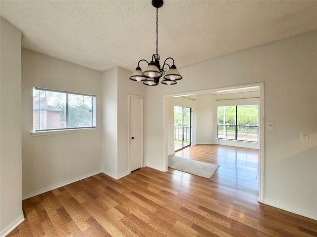 10156 Waterstone Drive, Houston, TX 77042