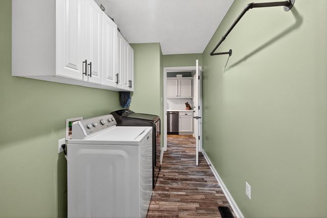913 Pinoak Drive, Nicholasville, KY 40356