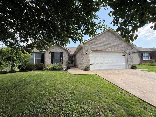 913 Pinoak Drive, Nicholasville, KY 40356