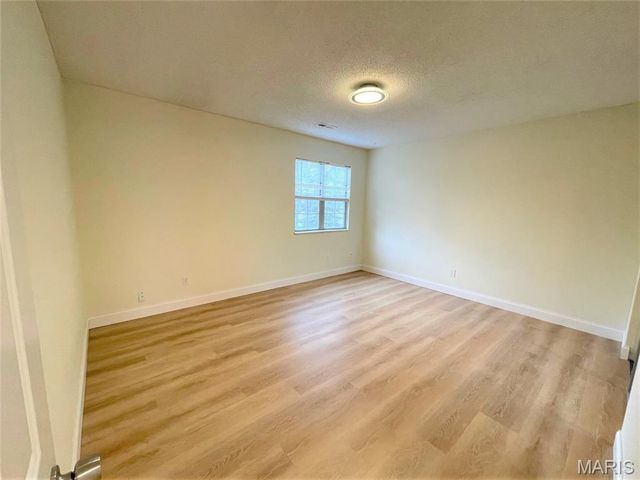 1418 Bluebird Terrace, St Louis, MO 63144