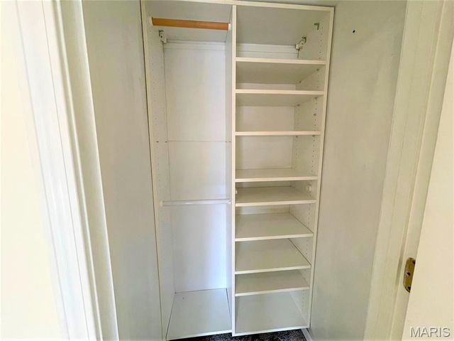 1418 Bluebird Terrace, St Louis, MO 63144