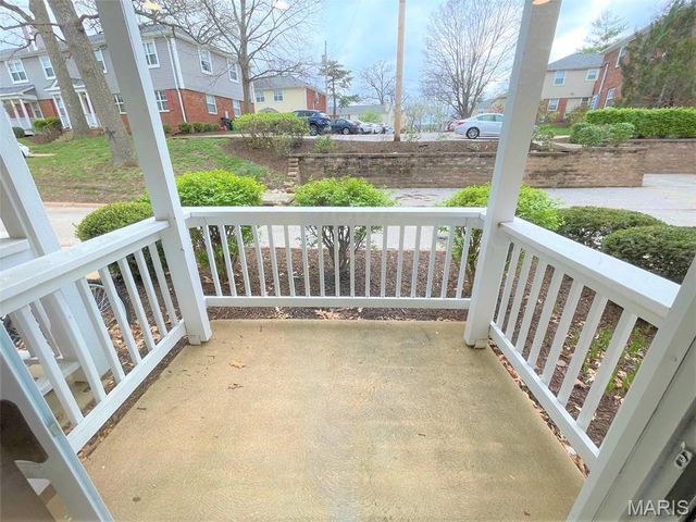 1418 Bluebird Terrace, St Louis, MO 63144