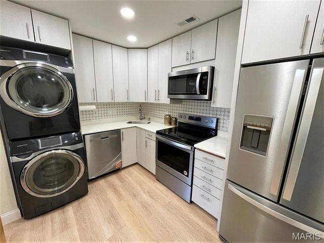 1418 Bluebird Terrace, St Louis, MO 63144