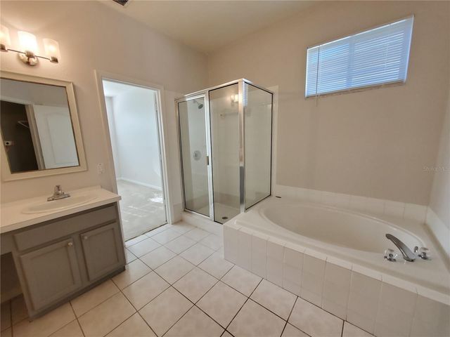 9307 HUNTINGTON PARK WAY, Tampa, FL 33647