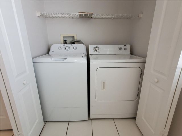 9307 HUNTINGTON PARK WAY, Tampa, FL 33647