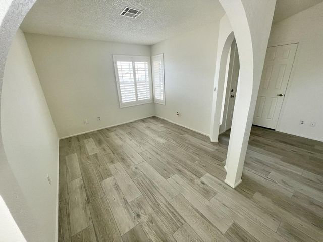 3860 E Acoma Drive, Phoenix, AZ 85032