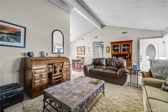 3050 Via Serena S B, Laguna Woods, CA 92637